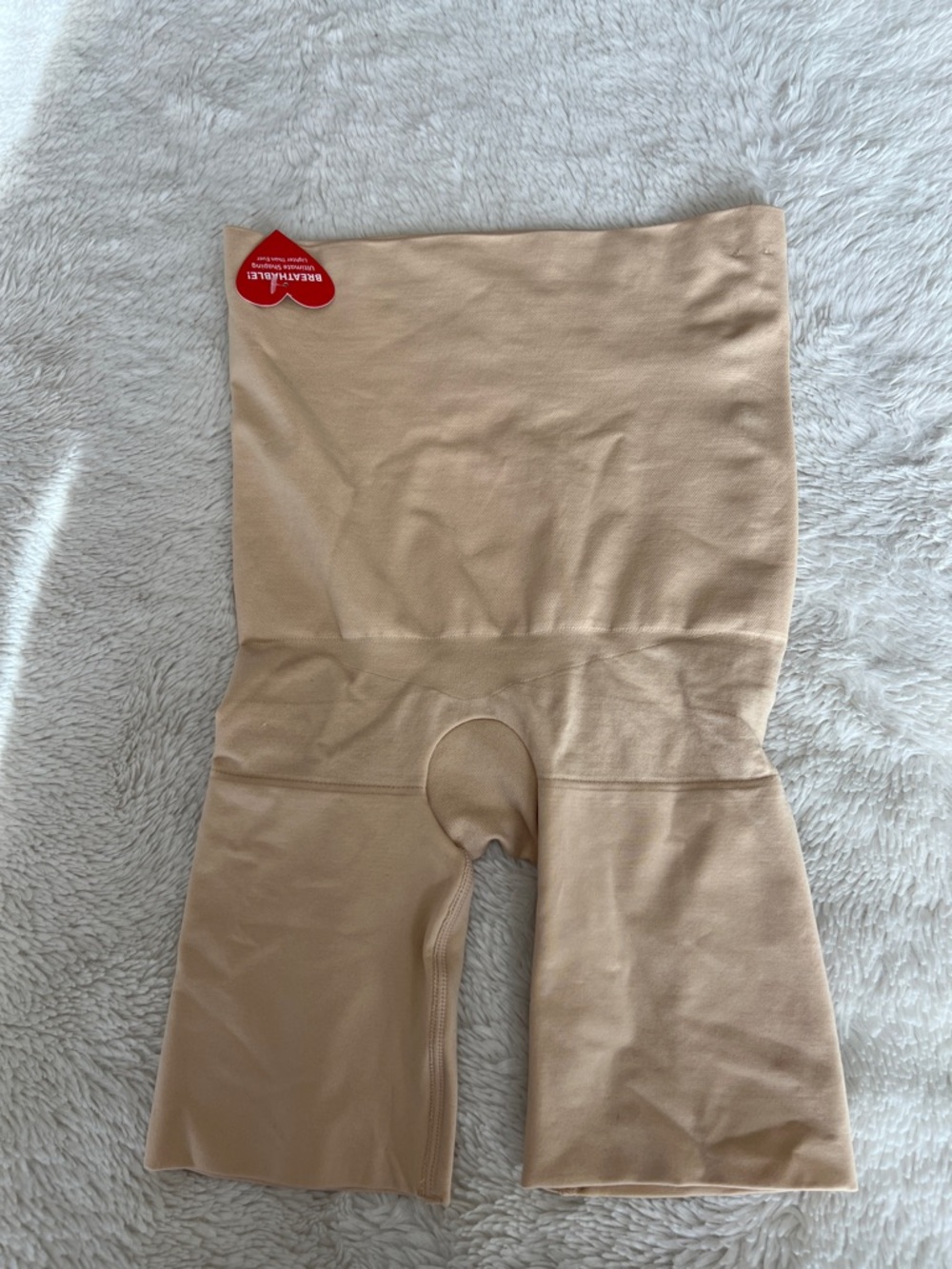 SPANX Assets Shaping Mid-Thigh Short in nude Size S